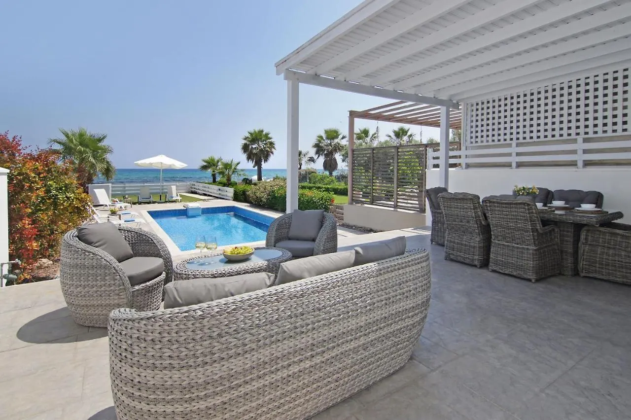 Villa Aphrodisia - Seafront Ayia Napa