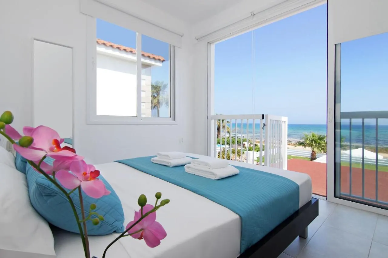 Villa Aphrodisia - Seafront Ayia Napa